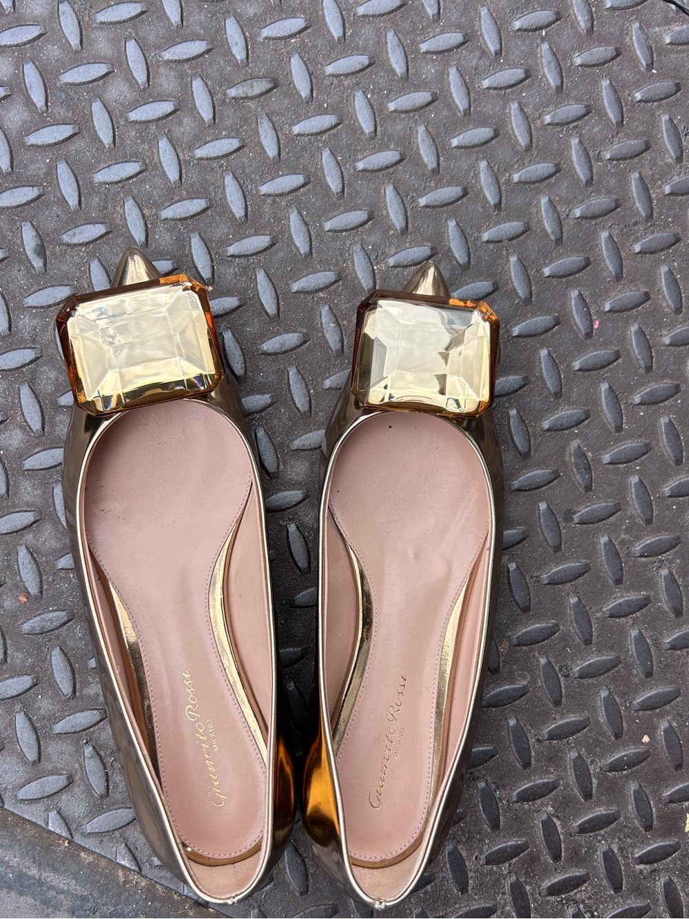 GIANVITO ROSSI Jaipur Pointed Toe Embellished Ballet Flats